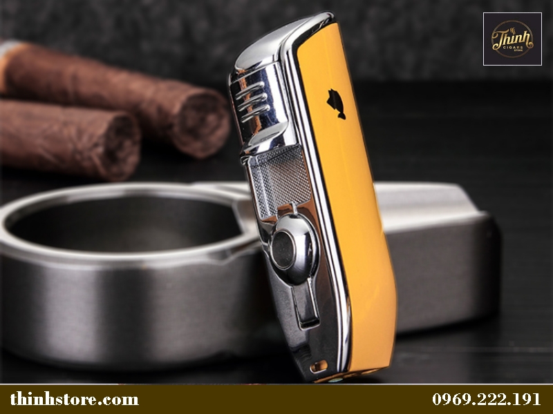 Bật lửa hút xì gà Cohiba